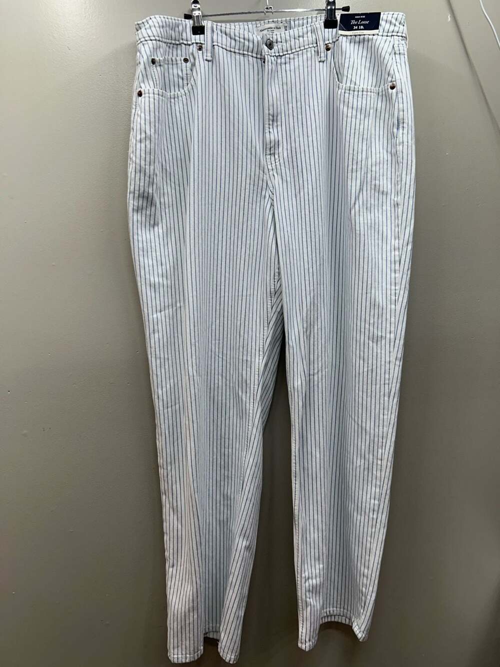 Abercrombie & Fitch Curve Love High Rise The Loose Striped Jeans Size 34/18L